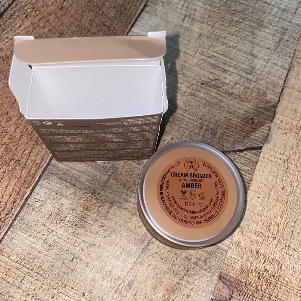 HP 🎉 Anastasia Beverly Hills cream bronzer amber NEW